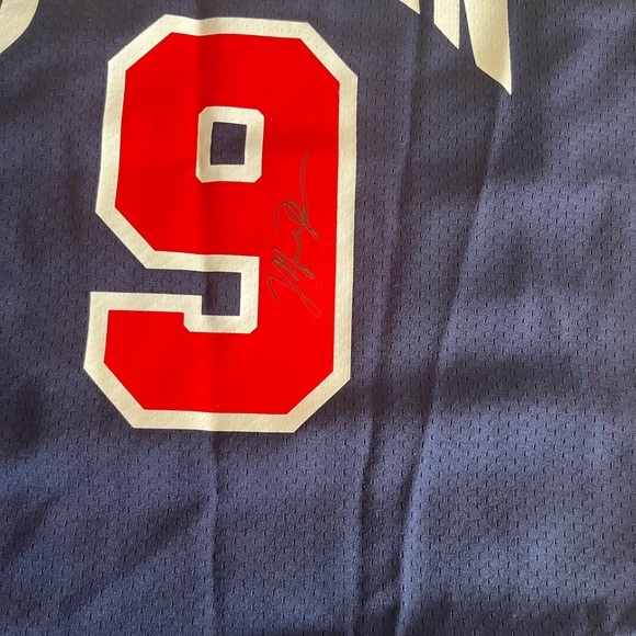 Signed 1992 Michael Jordan
USA Classic Authentic Jersey - Picture 2 of 3